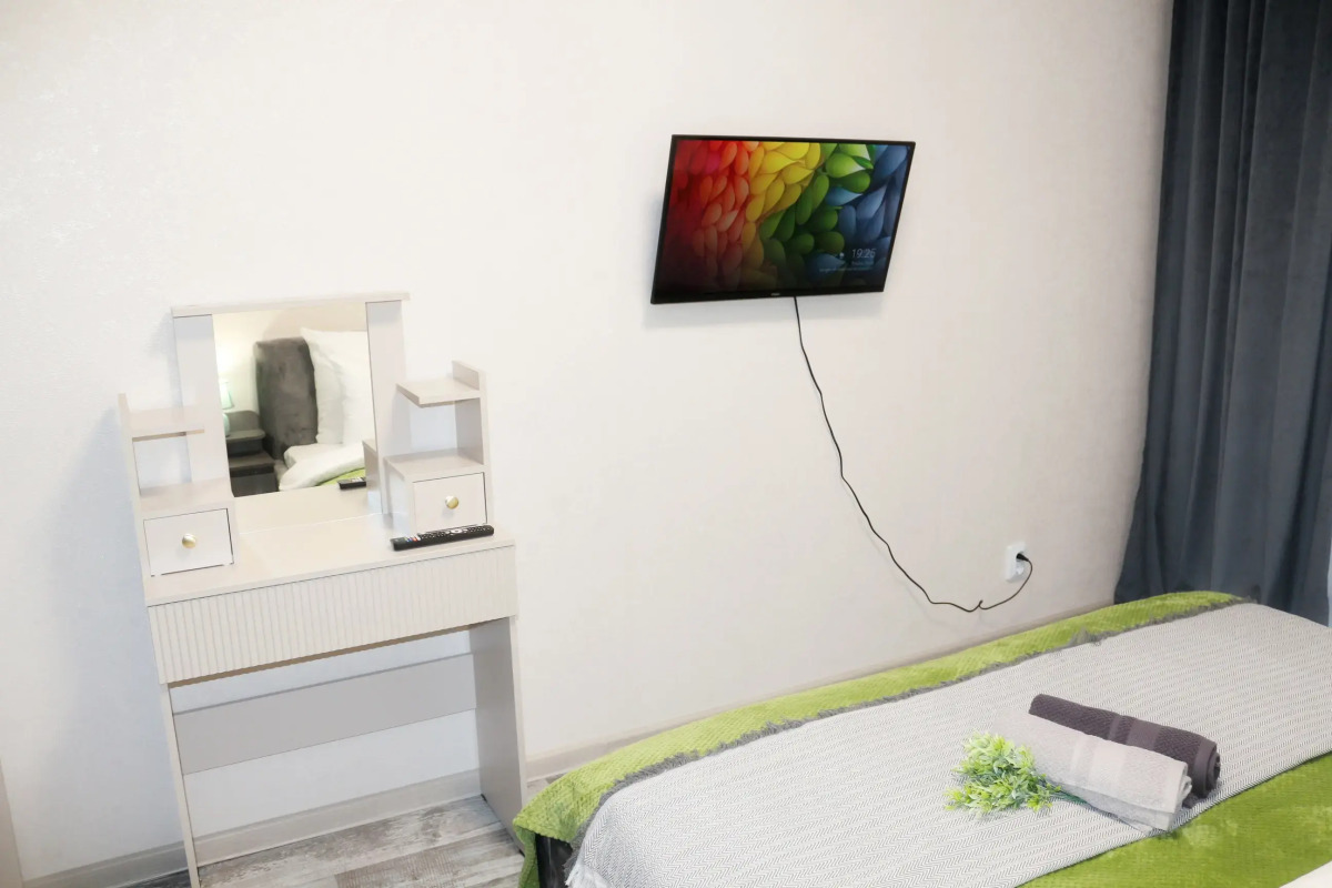 Квартира NiceAparts Евротрешка № 2 на Бурмакинской 7