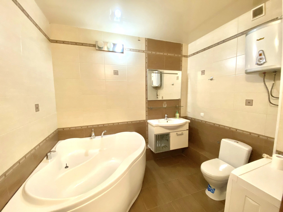 Апартаменты на Карла Маркса 55