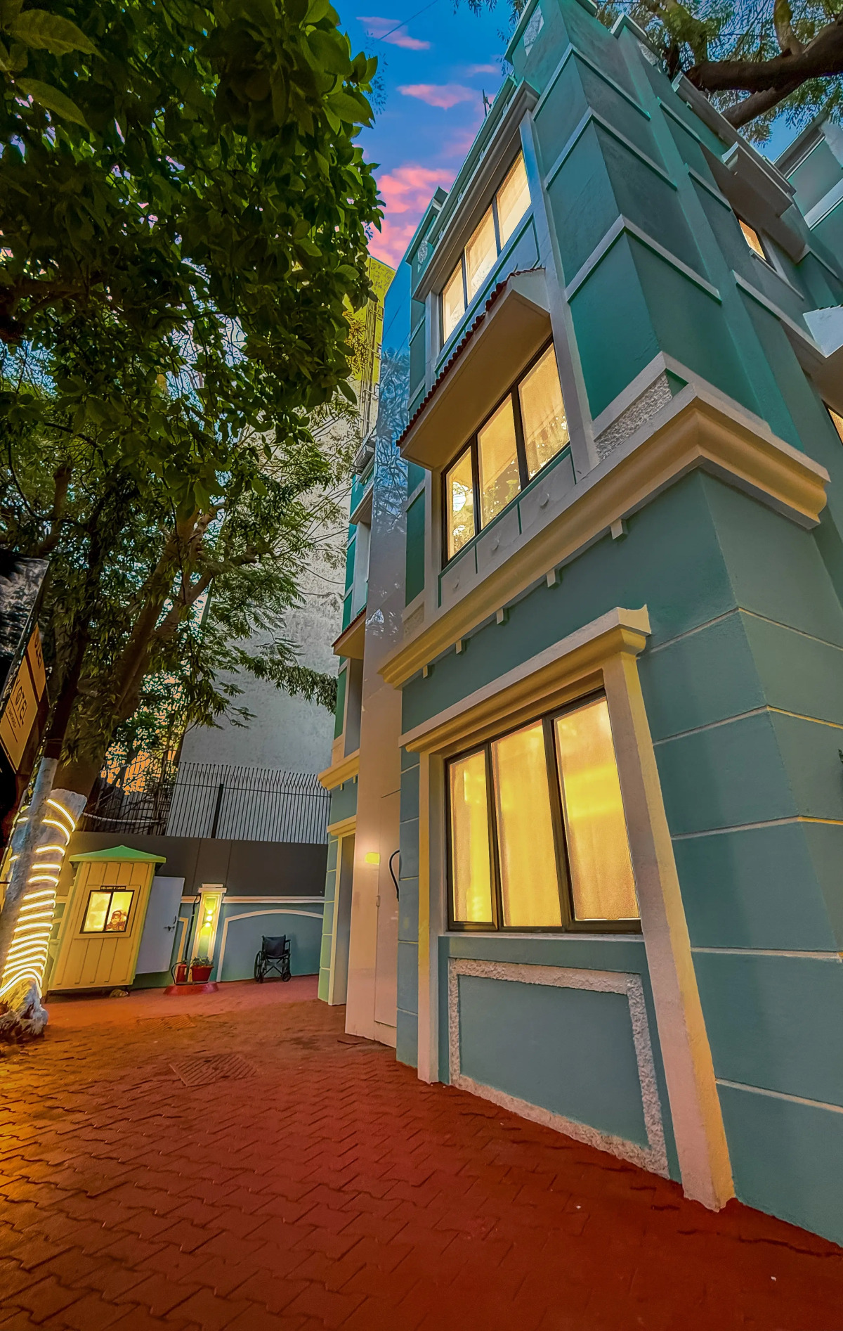 Отель MyOtel - Santacruz