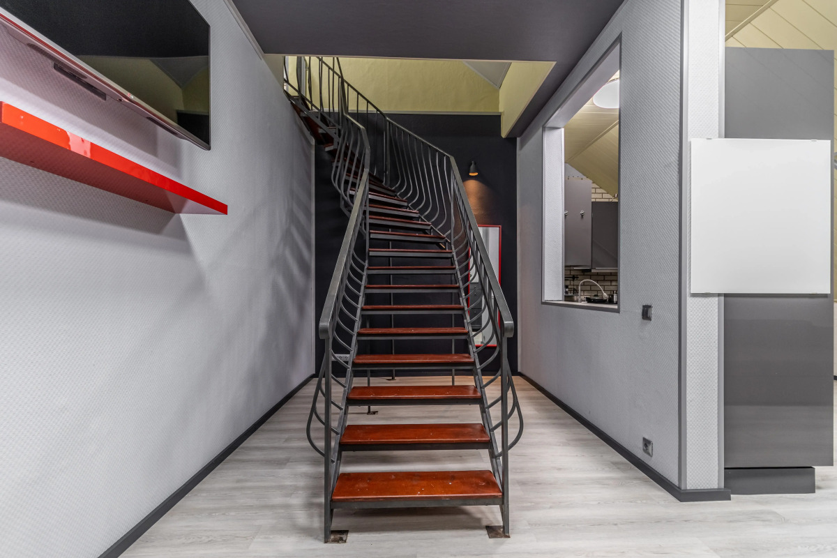 Апартаменты - Студия в Районе KMЗ