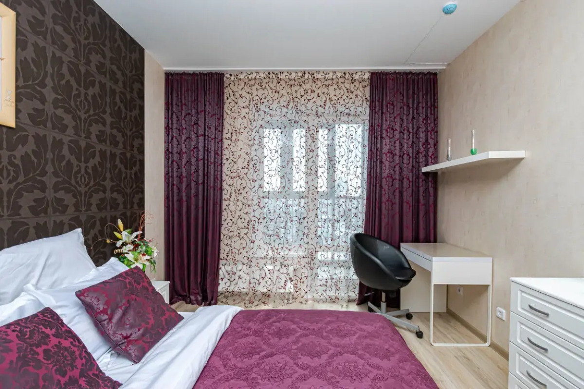 Апартаменты Cosmos Apart на Революции 48 В (1)