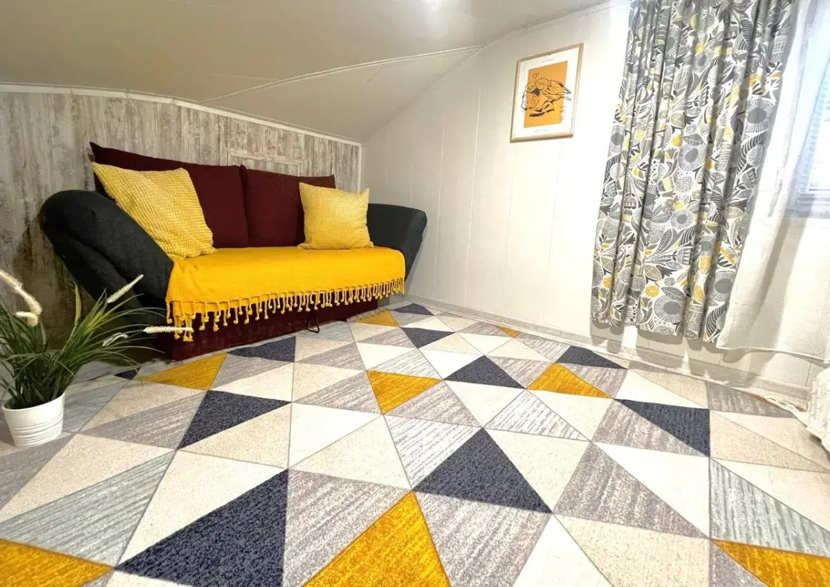 Квартира с мансардой в 100м от моря