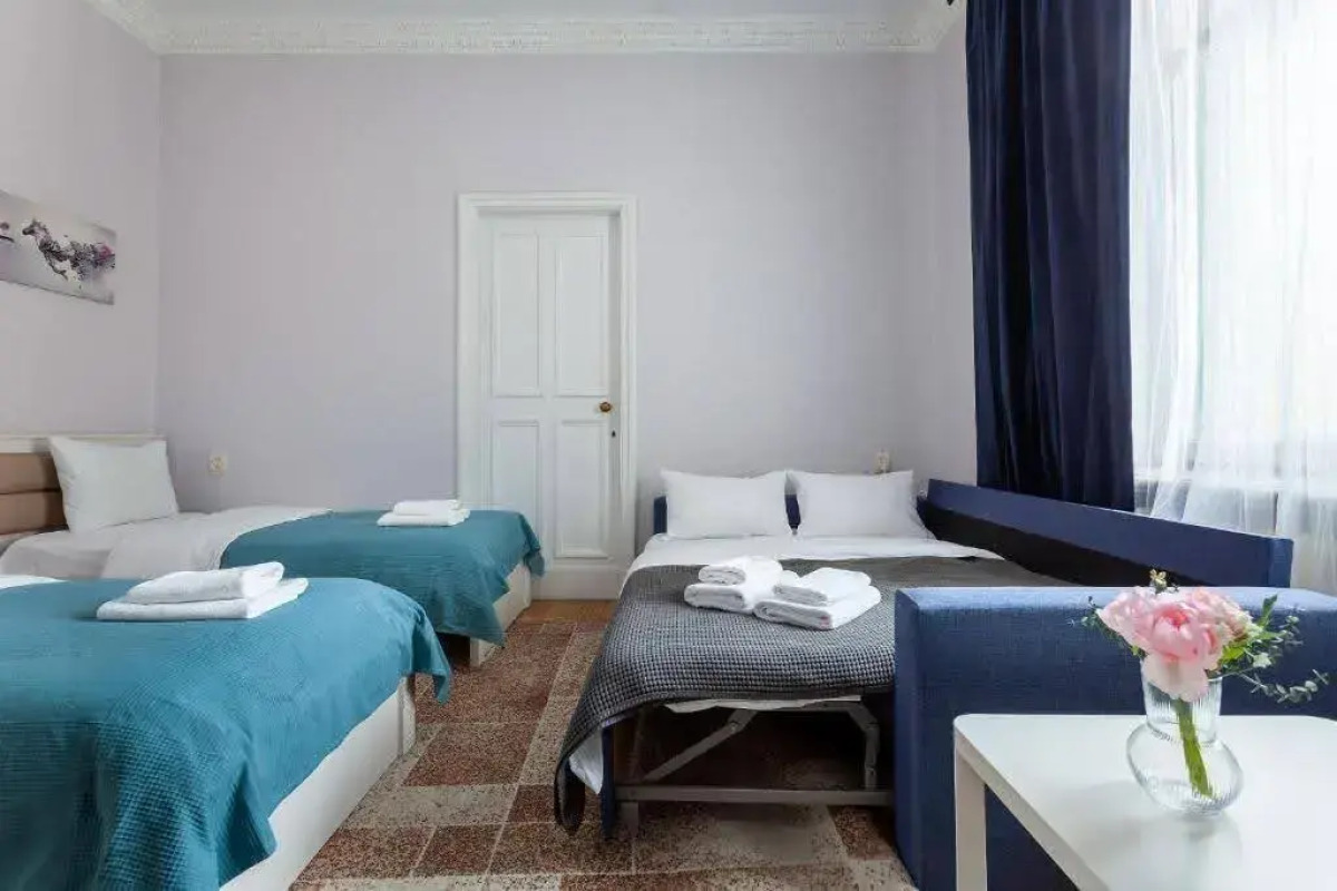 Апартаменты Улучшенные Просторные с Видом на Садовое Кольцо