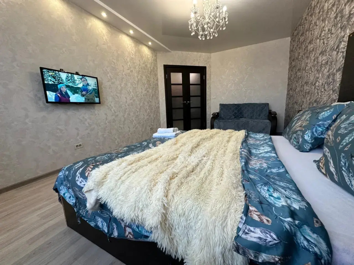 Квартира Октябрьский 157