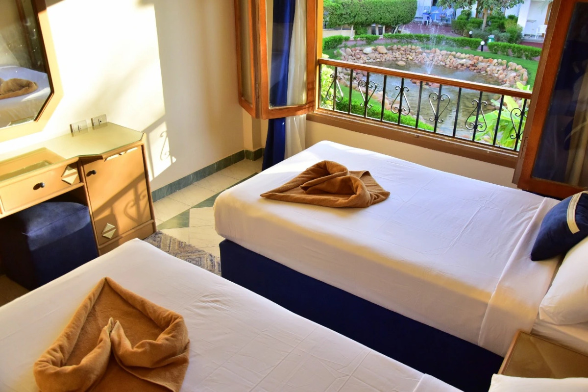 Курортный Отель Dive Inn