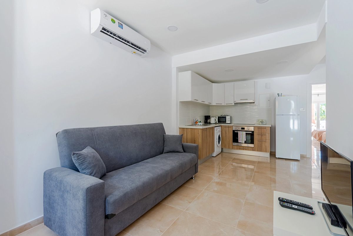 Апартаменты Color Cyprus Amozoniu