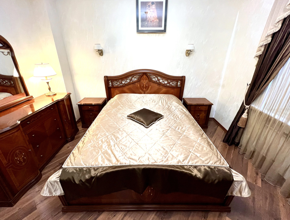 Квартира 3-комнатная Премиум Класса Yarapartments на Советской 21