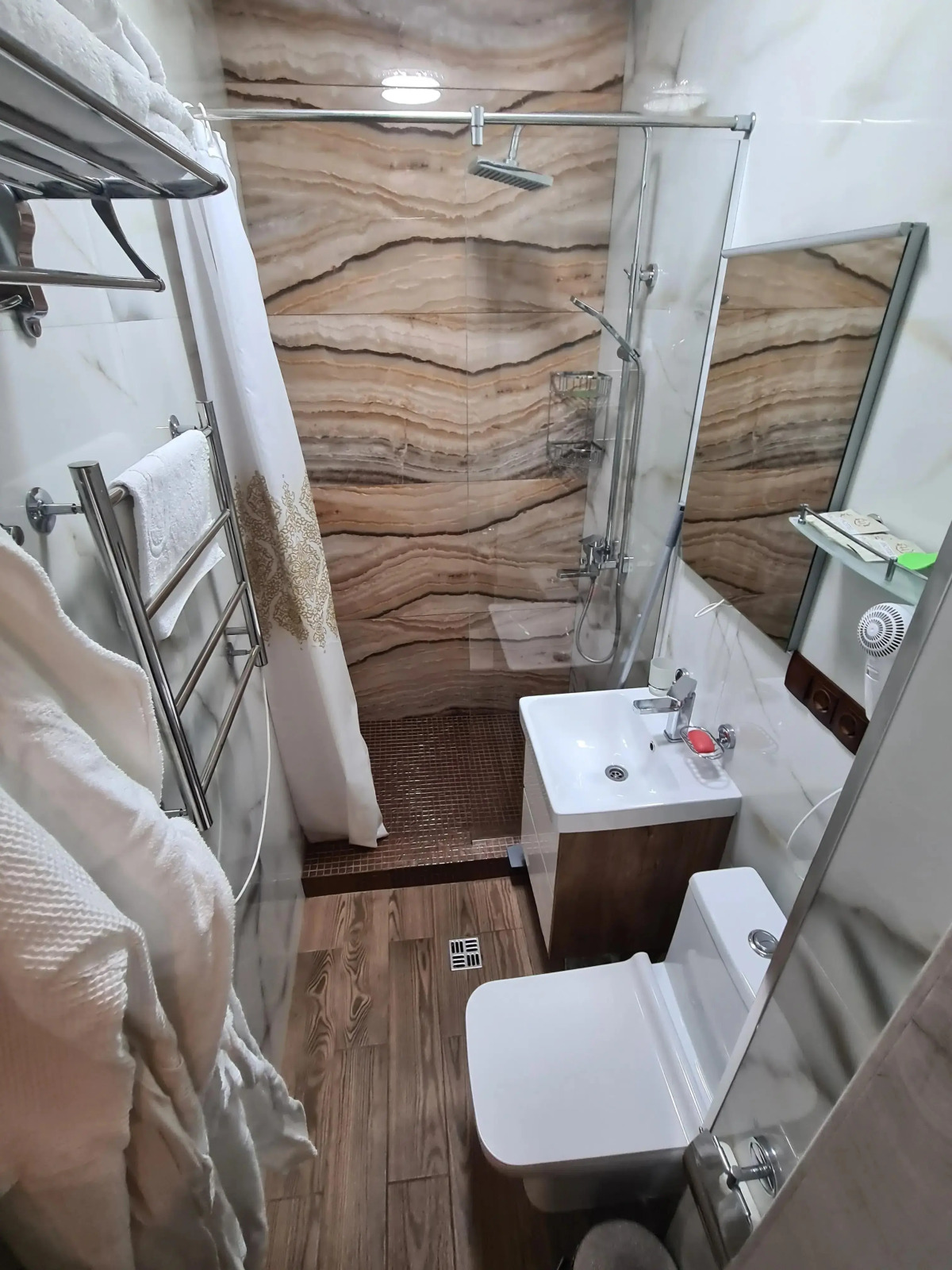 Апартаменты с бассейном и баней