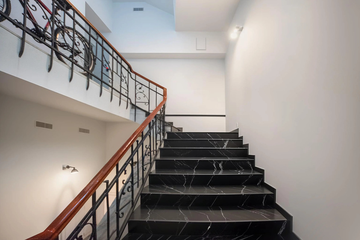 Мини-отель HB Freeze Inn