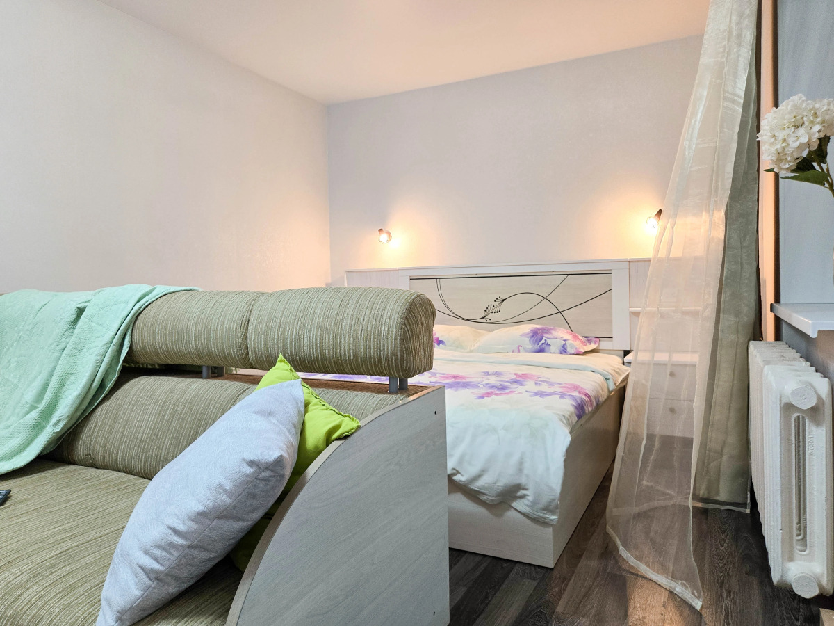 Апартаменты двухкомнатные в центре Сеть ЙоХоум