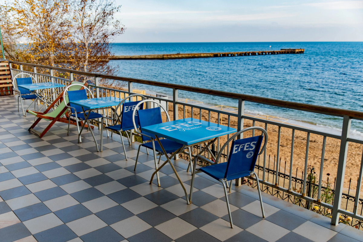 Отель Золотые Пески