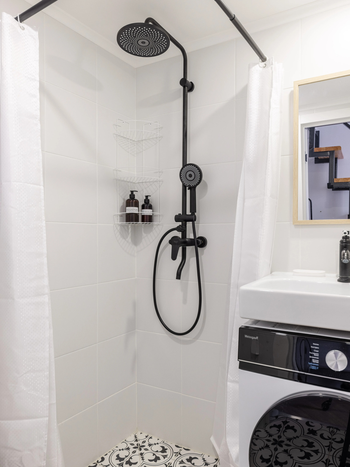 Квартира Уютная студия в центре с окнами в тихий двор