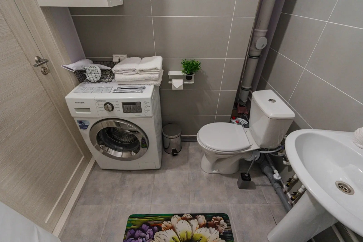 Квартира Сказочная Студия с Камином