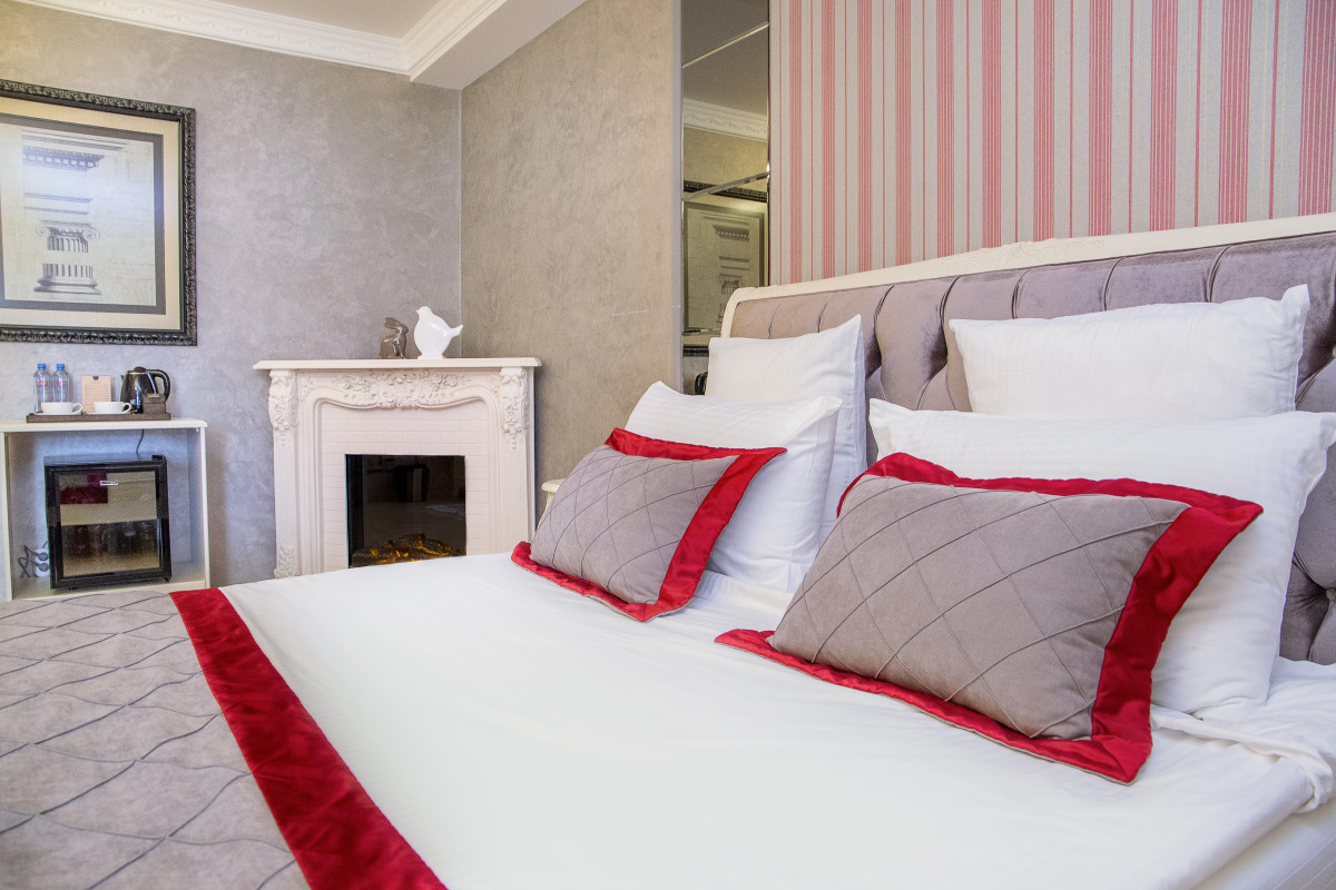 Отель Кристэлла