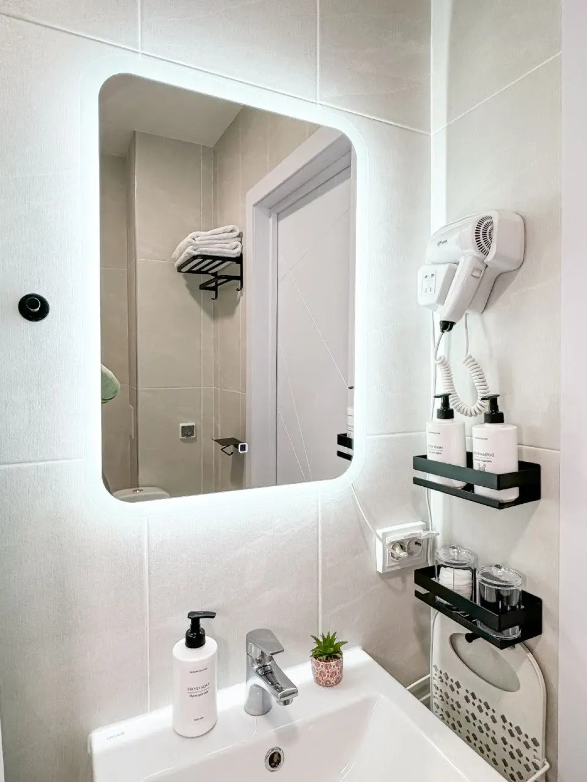 Квартира 1 комнатная для 5 гостей Сукко ЖК Холидей Хауз