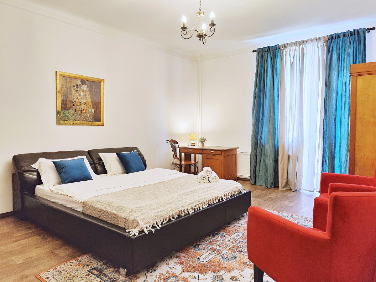 Квартира M.O.O.N Apartments  - Tole bi 45 Center