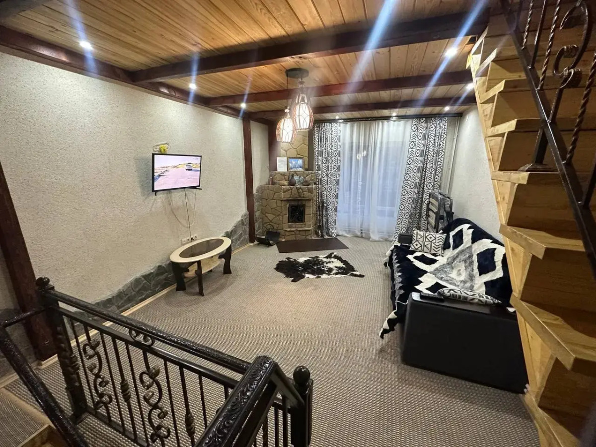 Коттедж с Камином