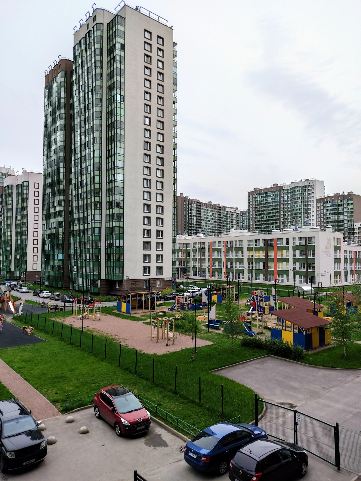 Апартаменты Green Hotel