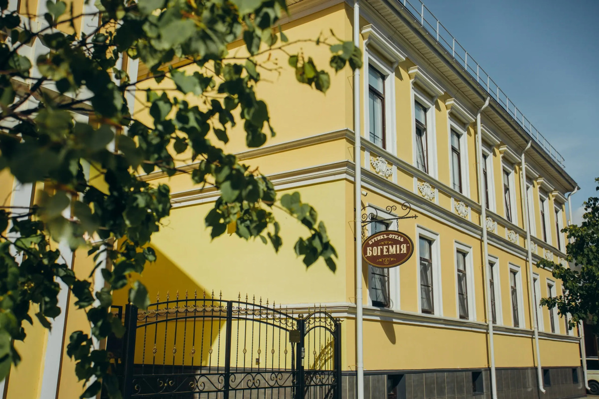 Отель Богемия
