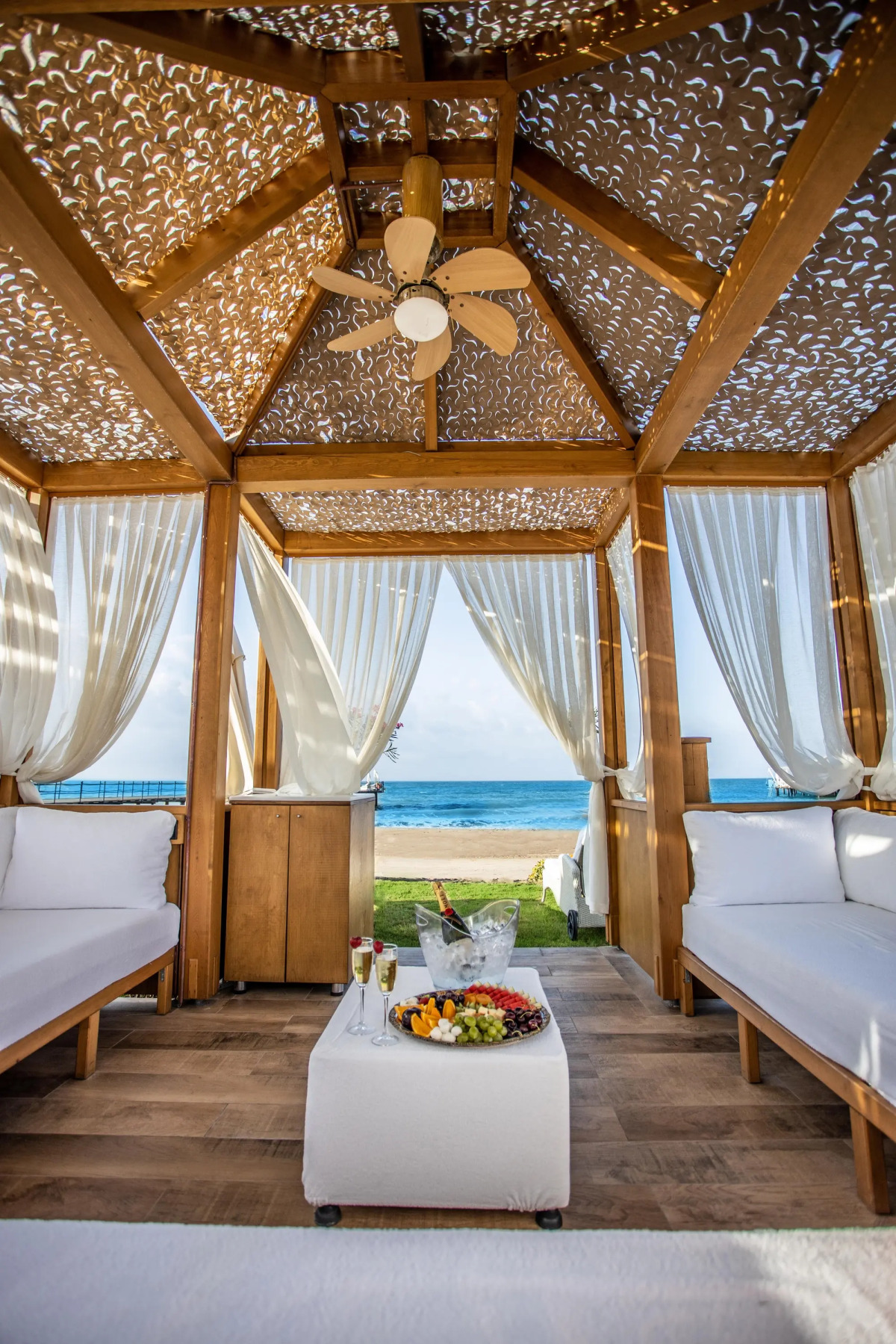 Отель Calista Luxury Resort