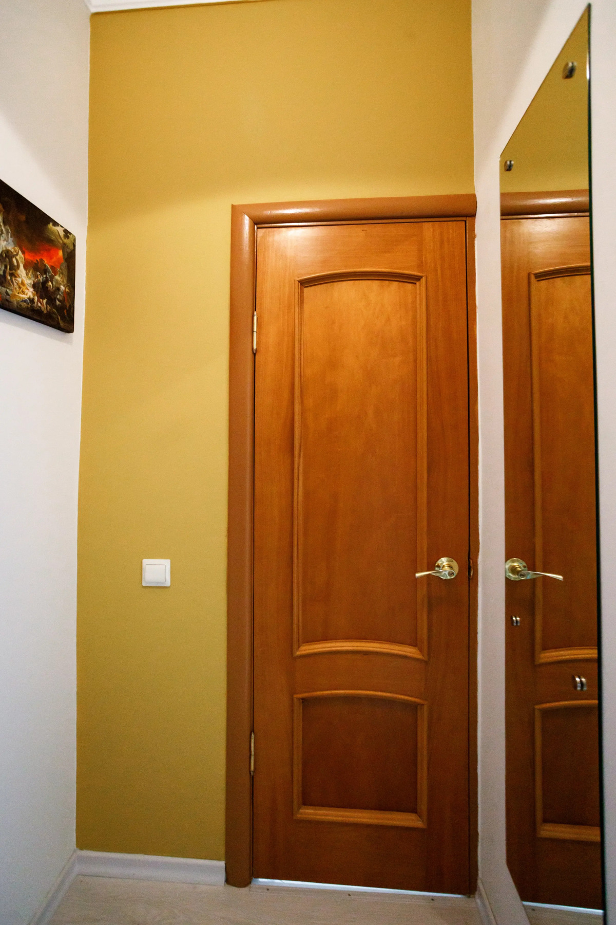 Апартаменты на Яна Грунта 1 -4/1