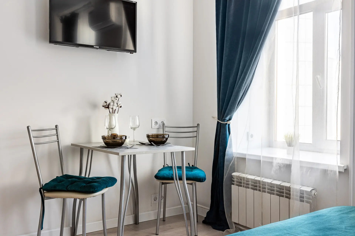 Апартаменты Уютная студия у метро Красносельская