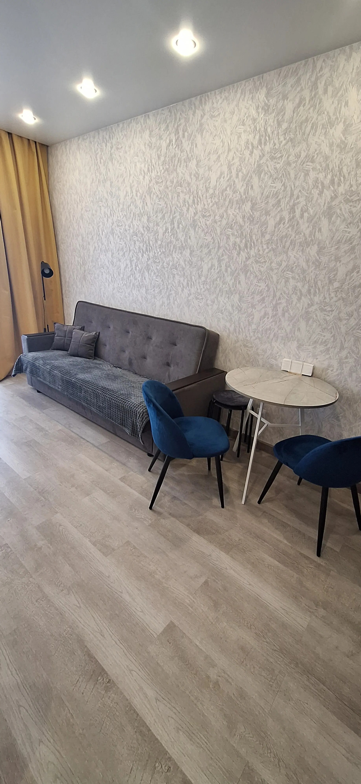 Квартира Семейная Двухкомнатная у аэропорта Толмачево до 7 человек