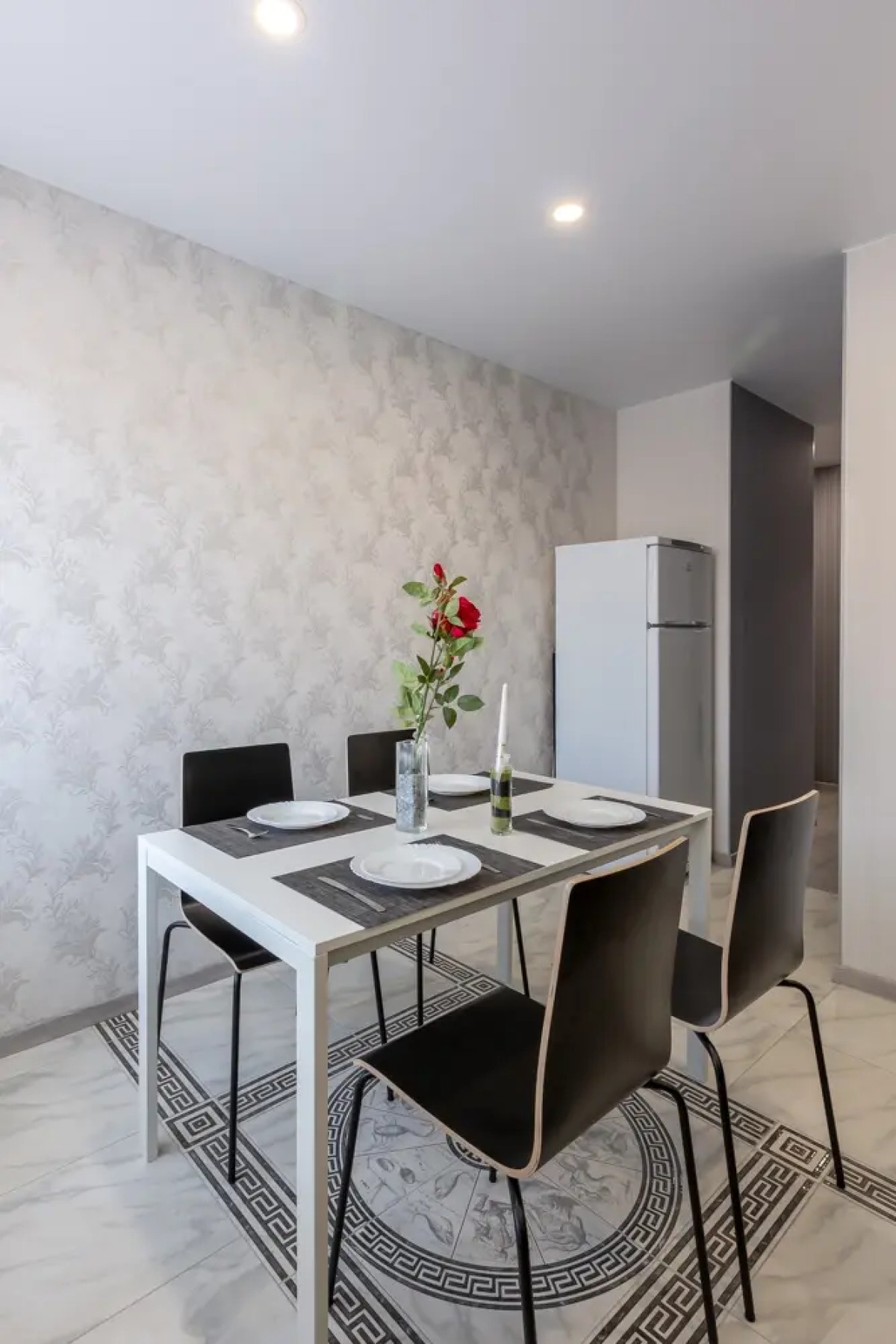 Апартаменты Кварт-Отель, Плющиха, 42