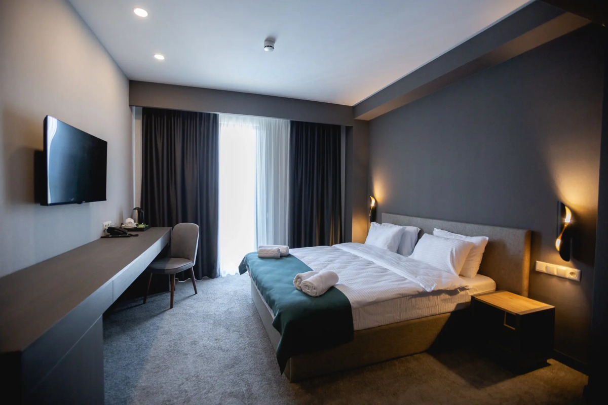 Отель West Inn Georgia