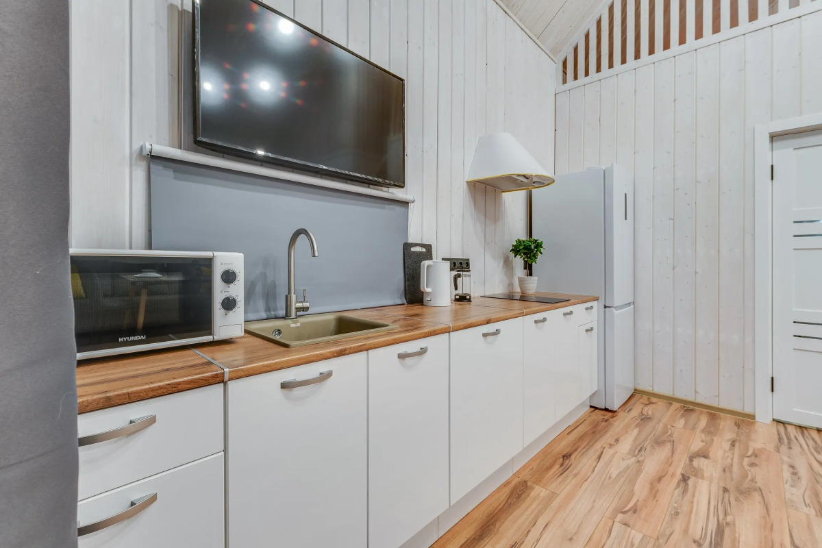 Частный дом загородный с баней на дровах