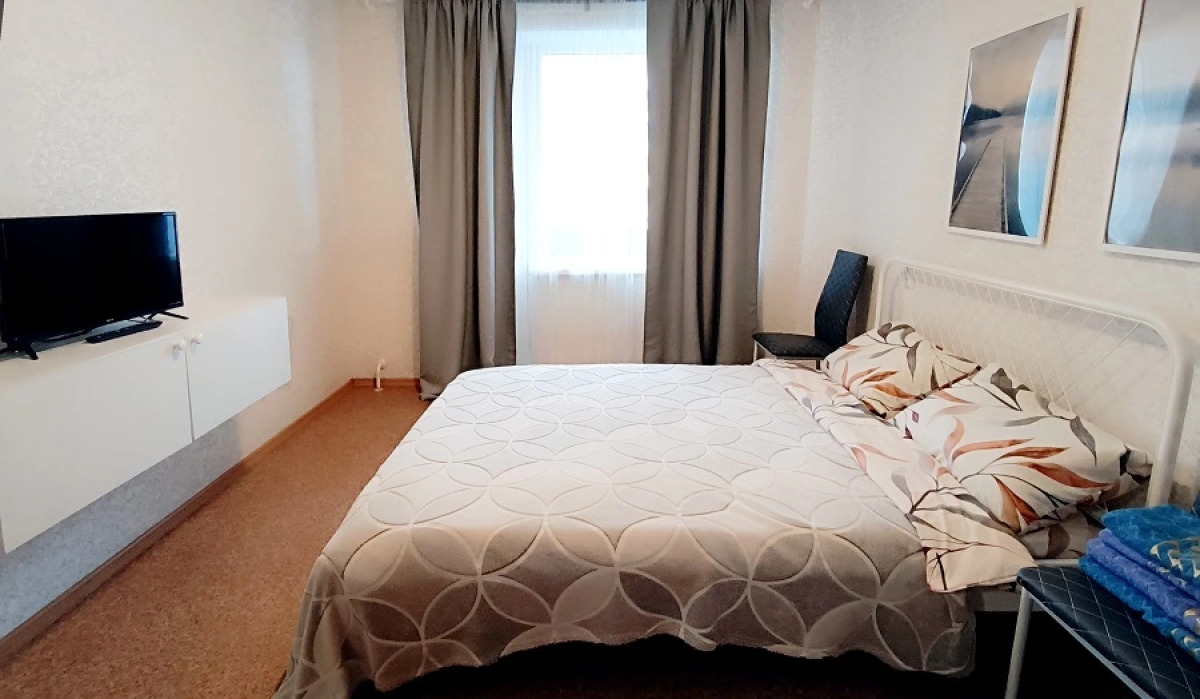 Квартира Уютный Север на Пономарева