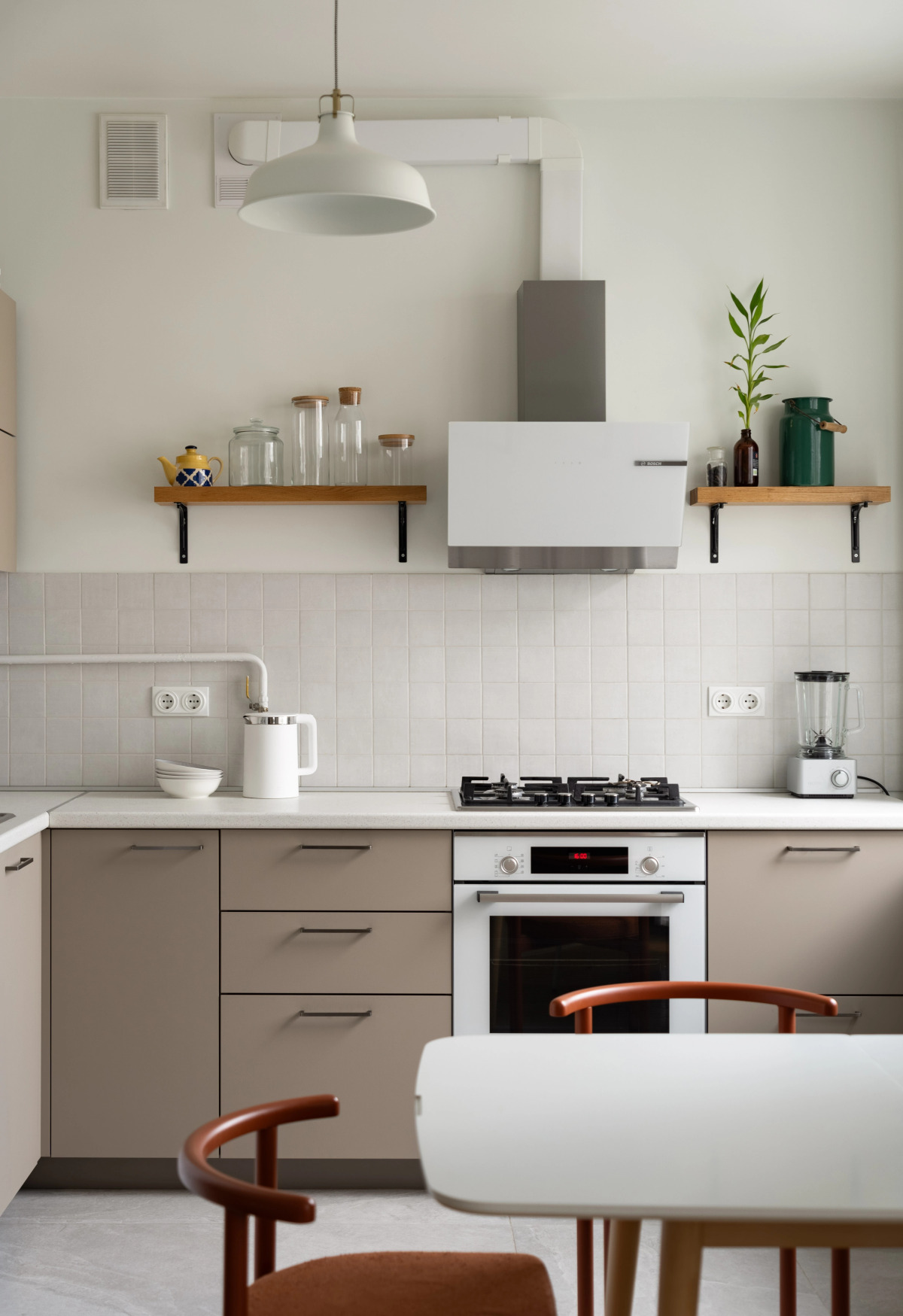 Апартаменты с балконом рядом с Матвеевским садом.