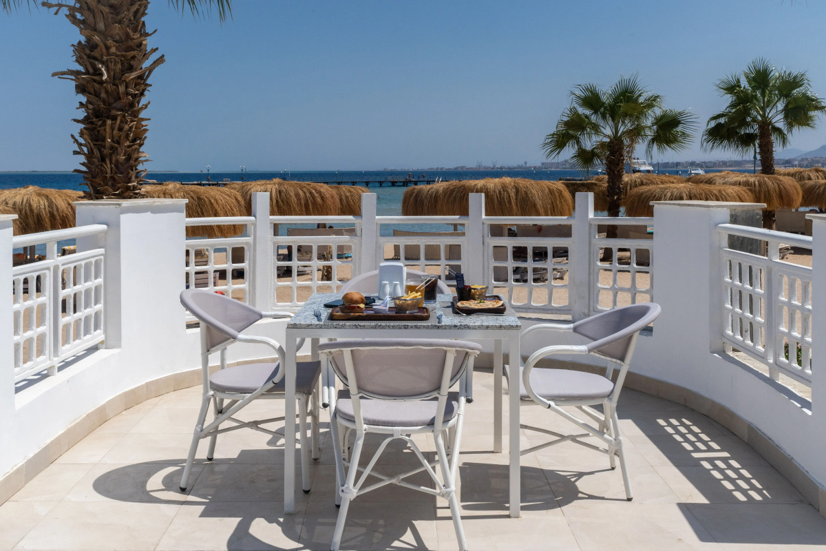 Seven Seas Jolie Bay