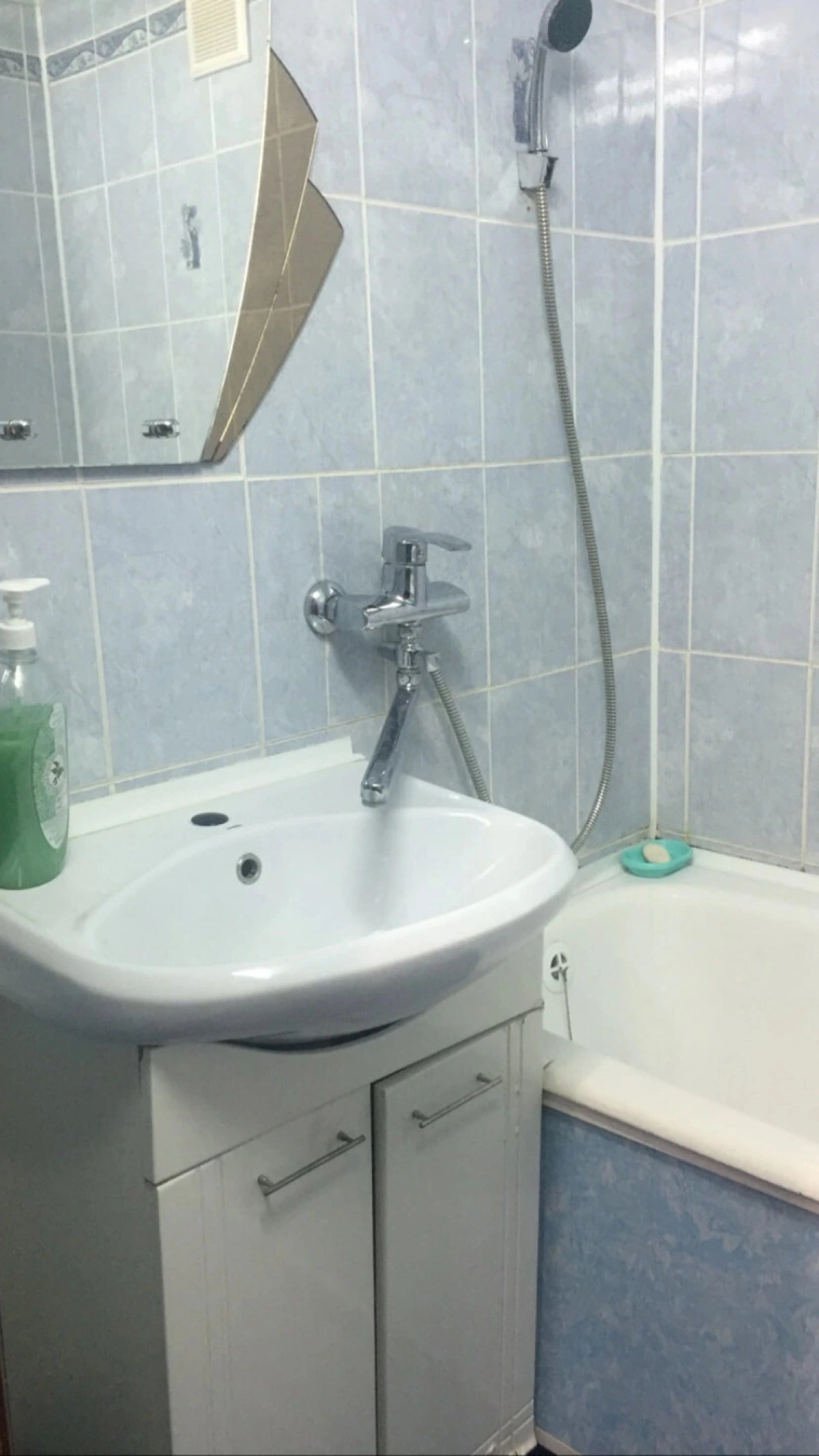 Квартира 2-х комнатная квартира на проспекте Рачкова 12 А