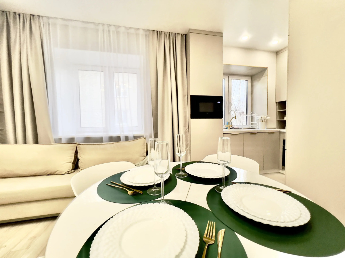 Апартаменты ВыДома на Тюменском Арбате с видом на Бульвар Дзержинско