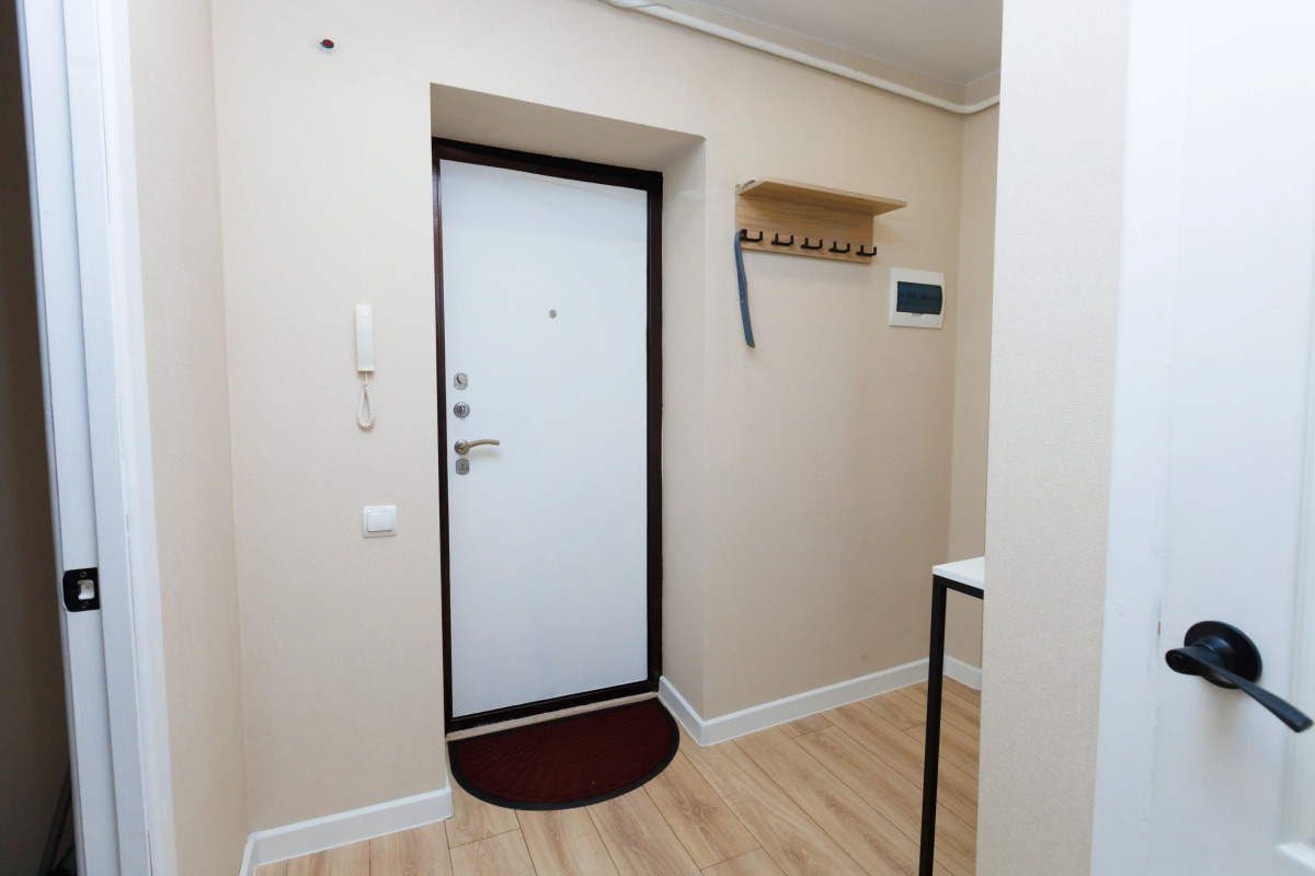 Квартира с новым ремонтом в центре