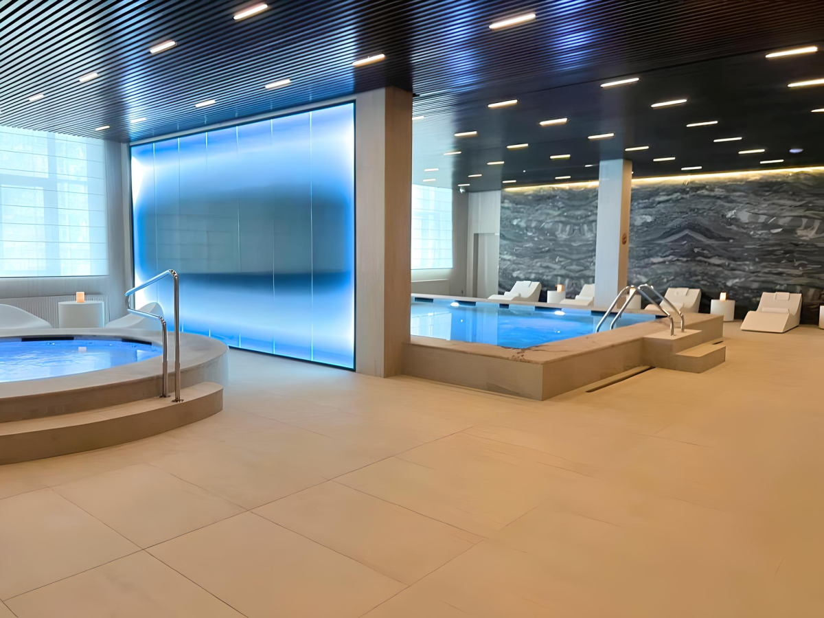 Апартаменты на Уральской 75/6