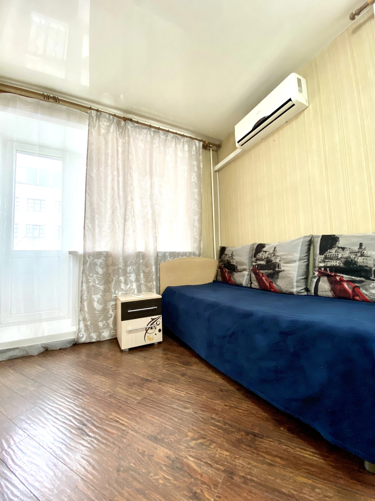 Апартаменты Демьяна Бедного