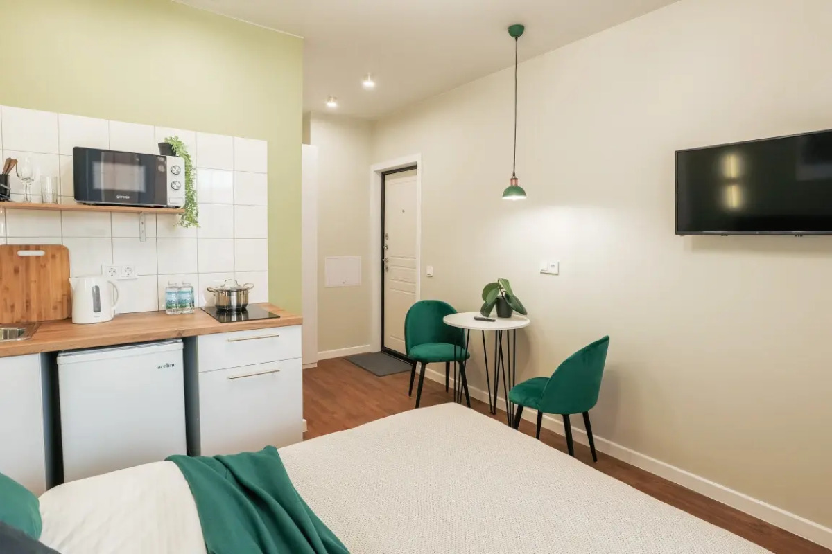 Апартаменты На Семена Лагоды (1)