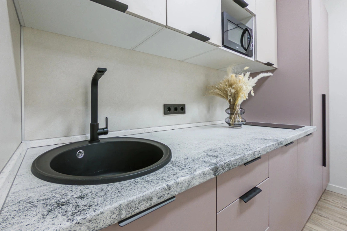 Апартаменты Stepanenkov на 8 марта 204Д (272/1)