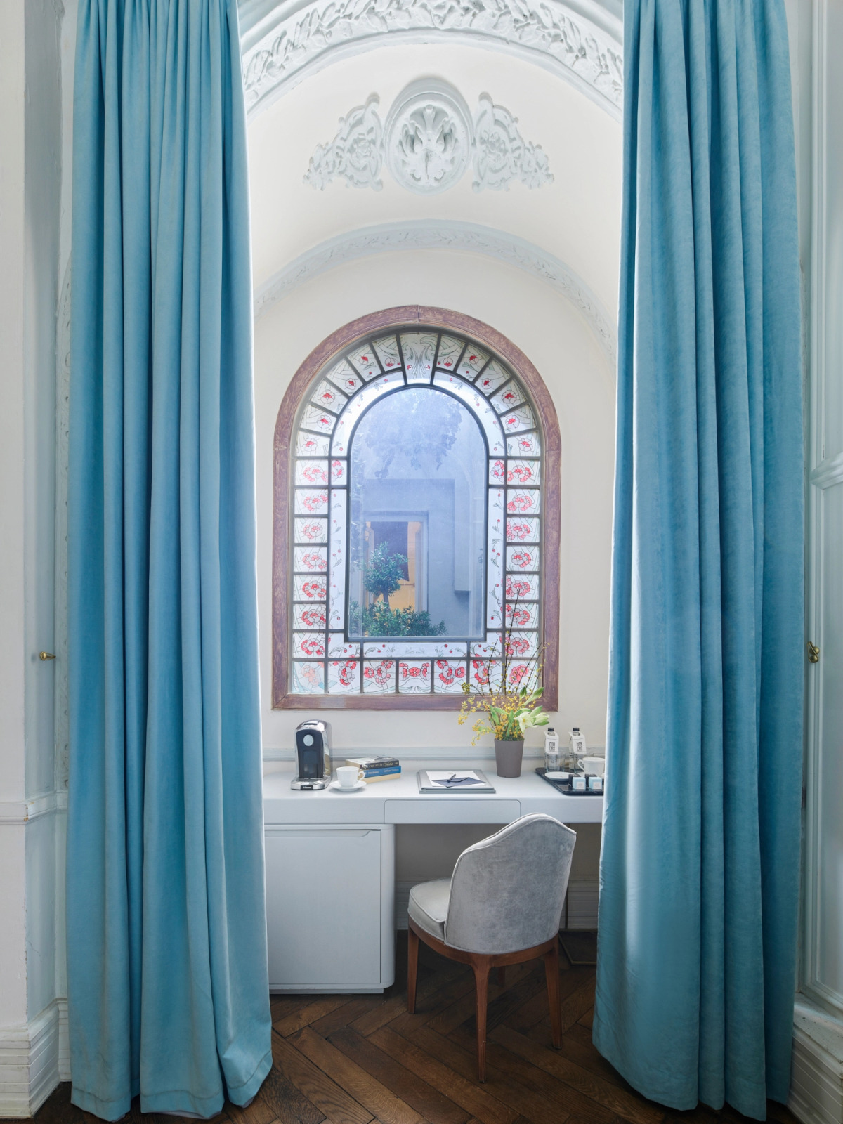 Отель Mr CAS Hotels