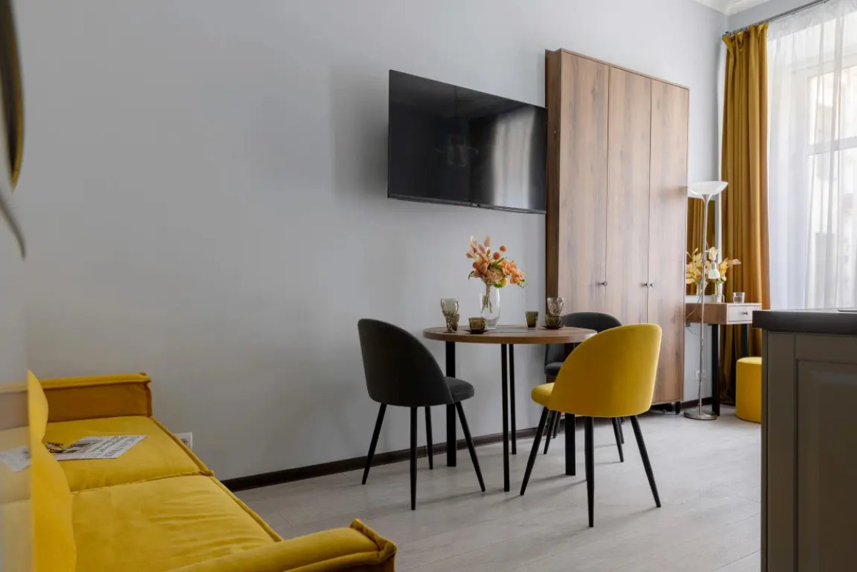 Апартаменты Гриджо с диваном R&B на Рубинштейна