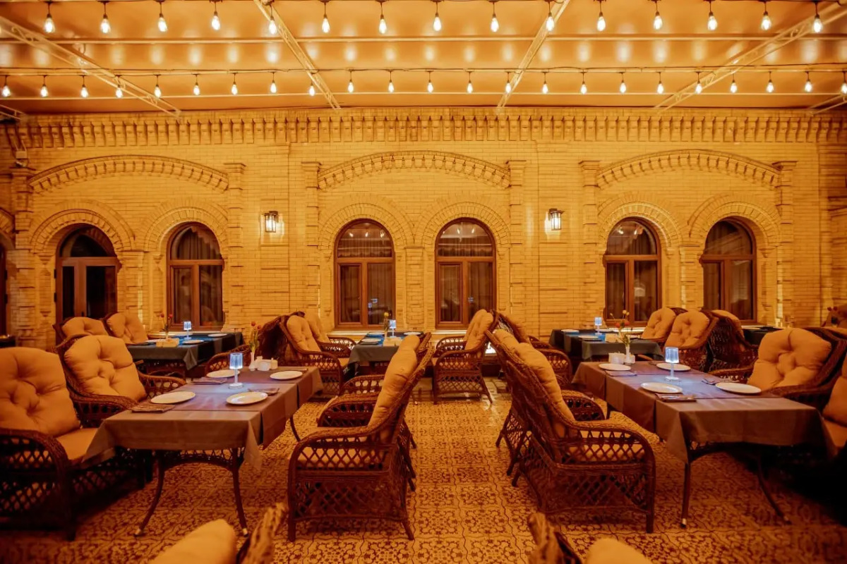 Silk Road Empire Hotel