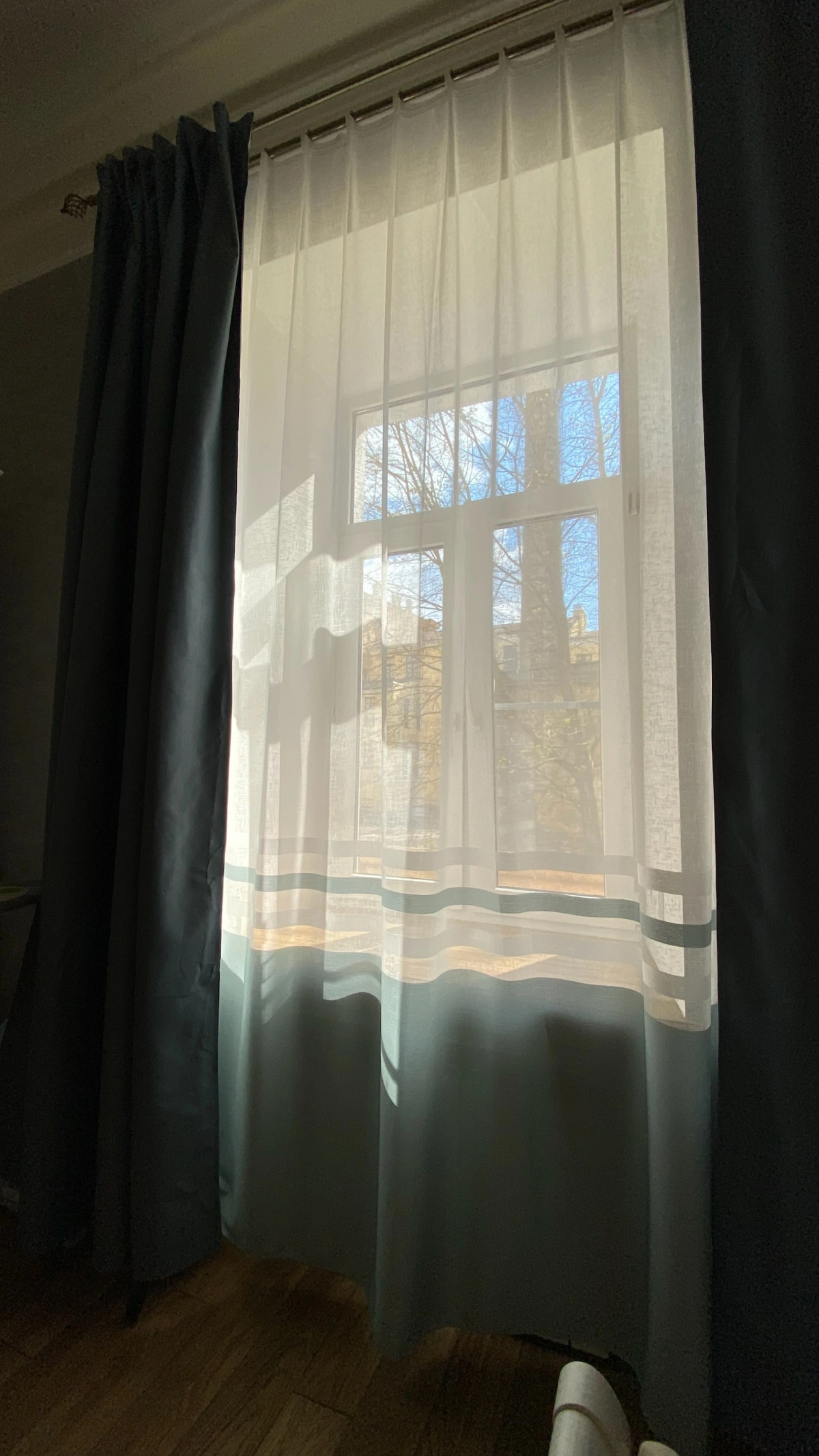 Трехкомантная квартира у летнего сада в Мозаичном дворе