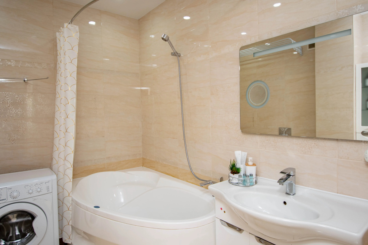 Апартаменты Двухкомнатная квартира на Верхней Набережной 165/1