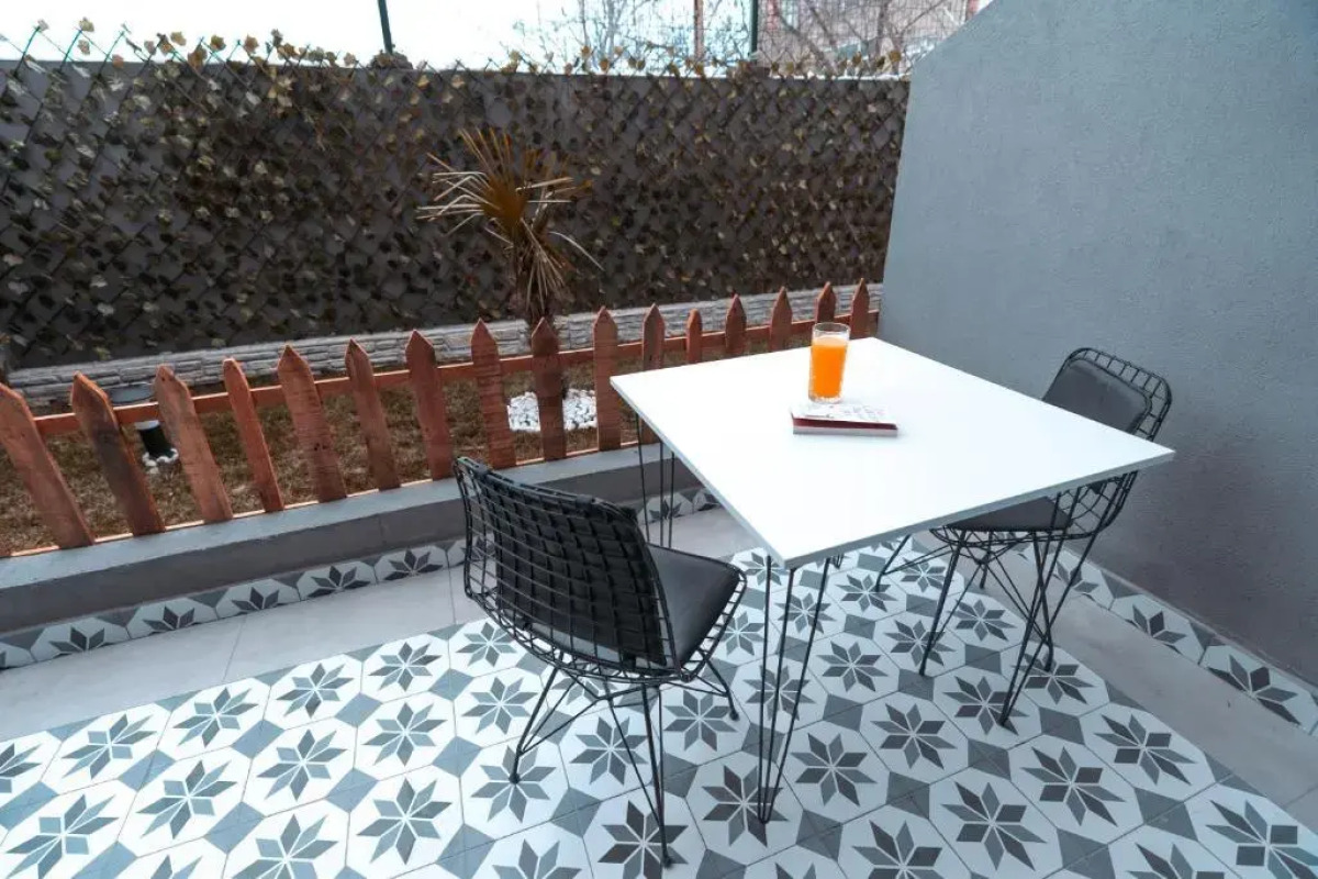 Melanj Airport Hotel