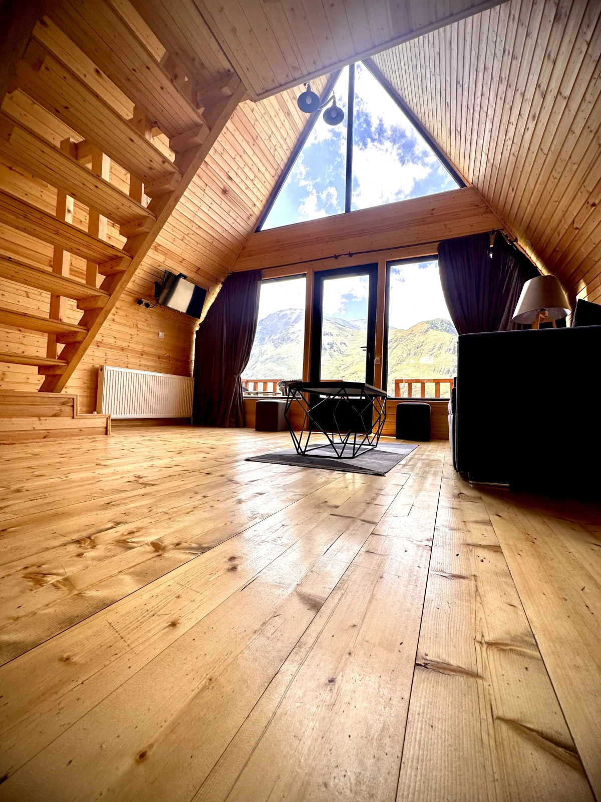 Апартаменты Hillside Kazbegi