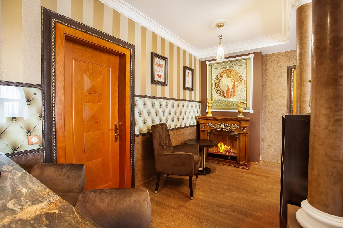 Отель Кристэлла