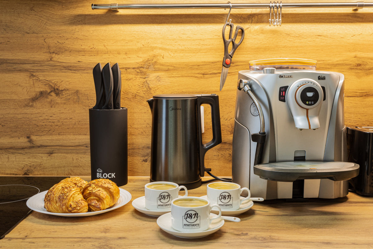 Апартаменты FullHouseApart дизайнерские трехместные апартаменты на вокзальной площади