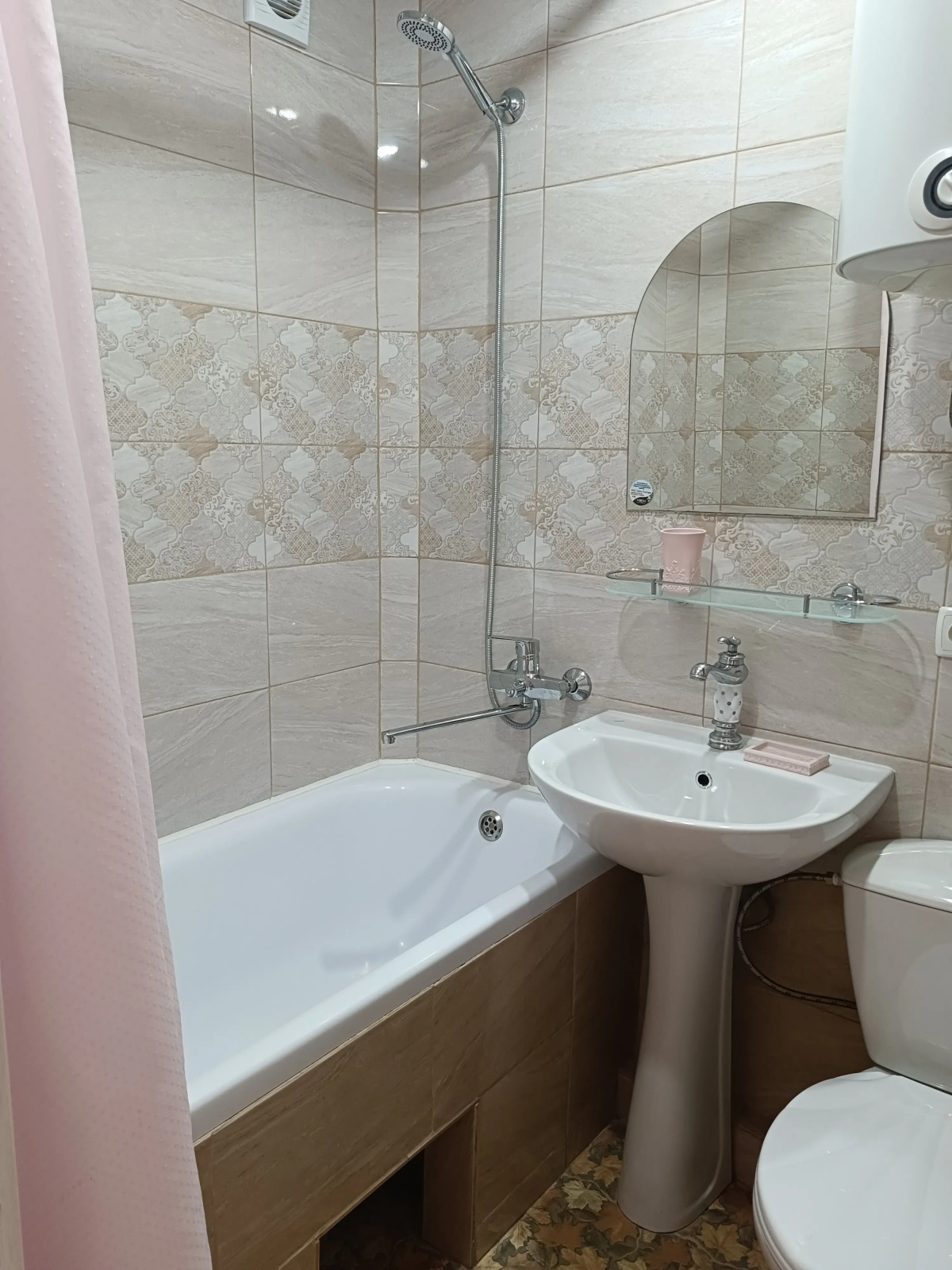 Квартира Комфортная в центре Пицунды